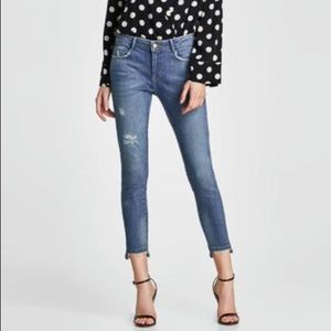 Light wash ripped Zara skinny jeans